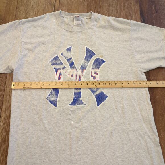 VTG New York Yankees Giants Adult XL Shirt MLB NFL Baseball Football NY Faded - Picture 7 of 8